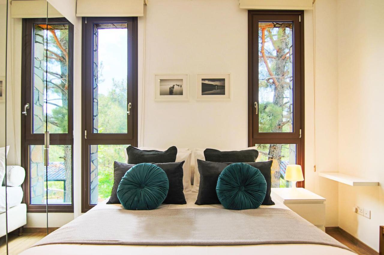 Phaedrus Living: Forest View Luxury Villa Chantara Foini Exterior photo